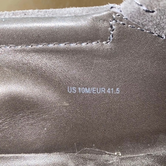 NWT VINCE CAMUTO “Bowen” Slip-Ons SZ 10 - Picture 4 of 4